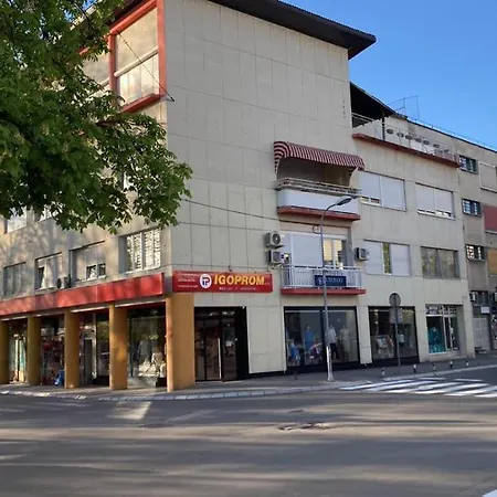 Penthouse Stan 80m2, Terasa 36m2, Garaza... Centar Banja Luke - Gradski Park Apartment Banja Luka