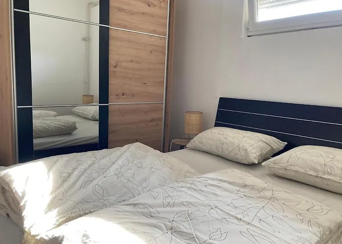 Penthouse Stan 80m2, Terasa 36m2, Garaza... Centar Banja Luke - Gradski Park شقة *