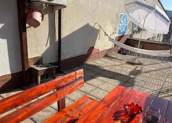 Penthouse Stan 80m2, Terasa 36m2, Garaza... Centar Banja Luke - Gradski Park شقة بانيا لوكا